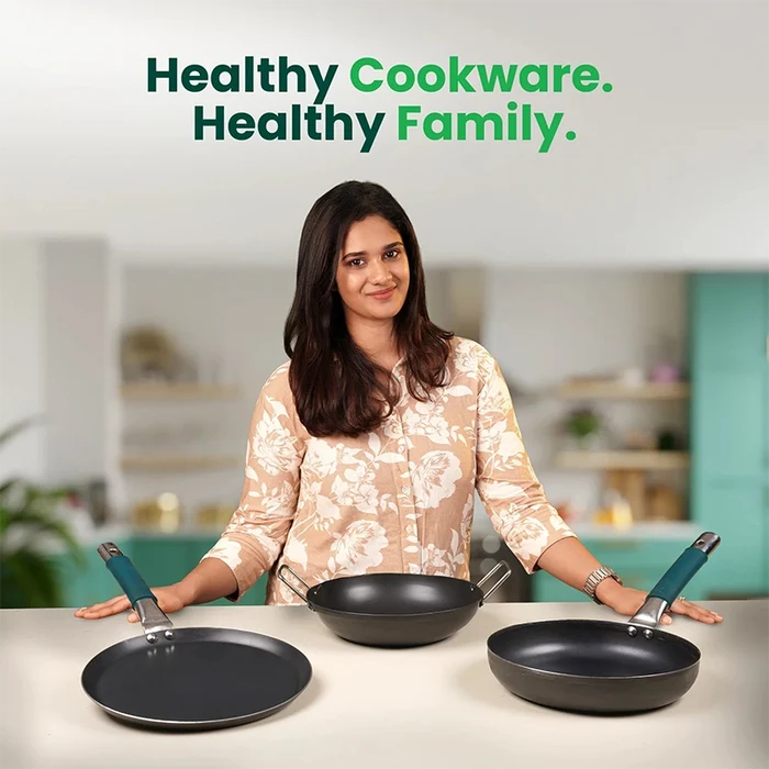 100% Pure Sheet Iron Kadai with Silicon Handle, Seasoned, Toxin-free