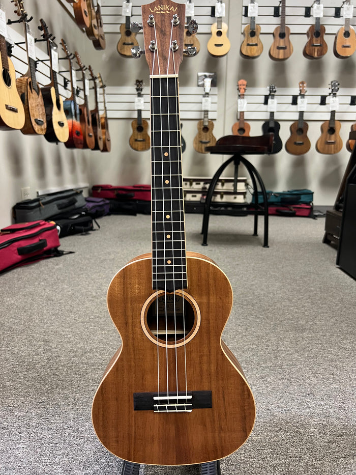 LANIKAI ACST-T Acacia Tenor Ukulele w/Case - Solid Top