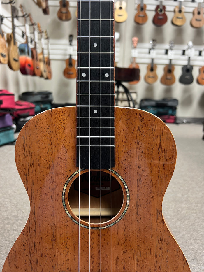 Makaio MMB-10 Mahogany Baritone Ukulele w/Case