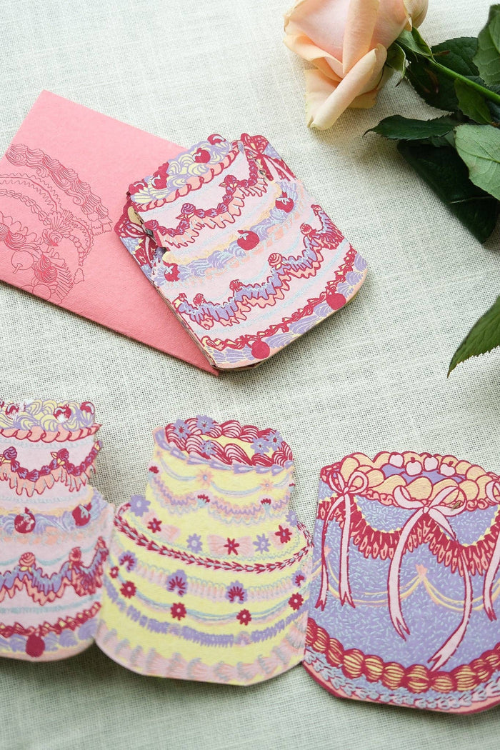 BIRTHDAY CAKE CONCERTINA GREETING CARD