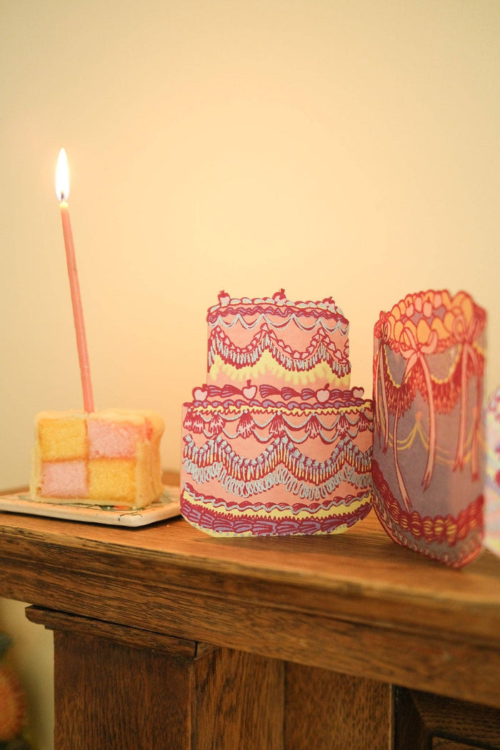 BIRTHDAY CAKE CONCERTINA GREETING CARD