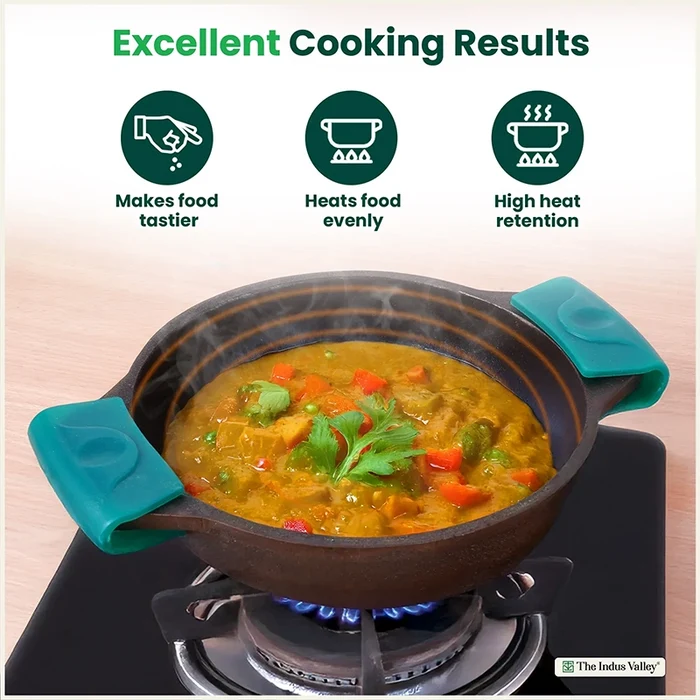 CASTrong Cast Iron Kadai 2.5 L 2.4 Kg, Flat Handle,Pre-seasoned, Naturally Nonstick, Premium Quality, Toxin-free