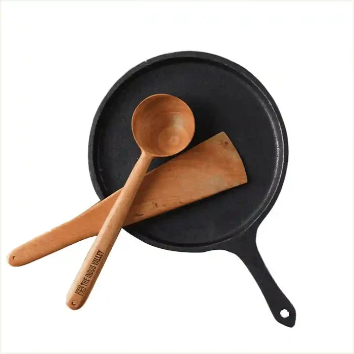 CASTrong Cast Iron Tawa 25.7cm with Handle, Pre-seasoned, 100% Pure, Toxin-free, Induction