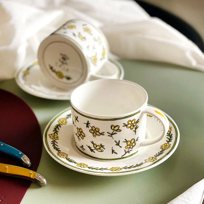 Daisy Chain - Cup & Saucer