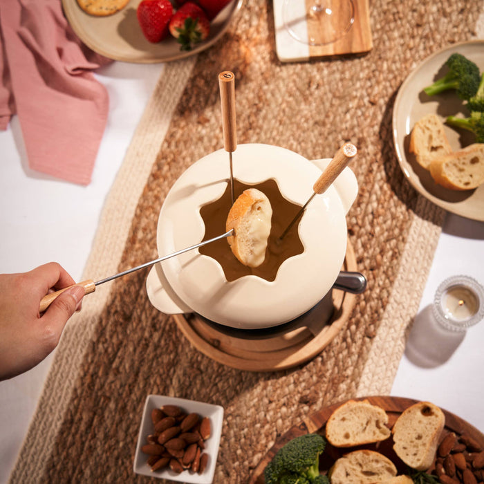 Enamel Coated Finish Cast Iron Fondue Set