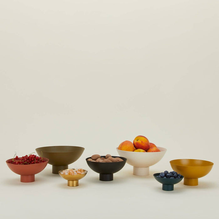 ESSENTIAL FOOTED BOWL - BRASS
