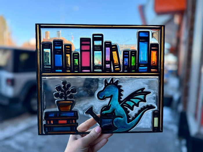 DRAGON WITH BOOKS