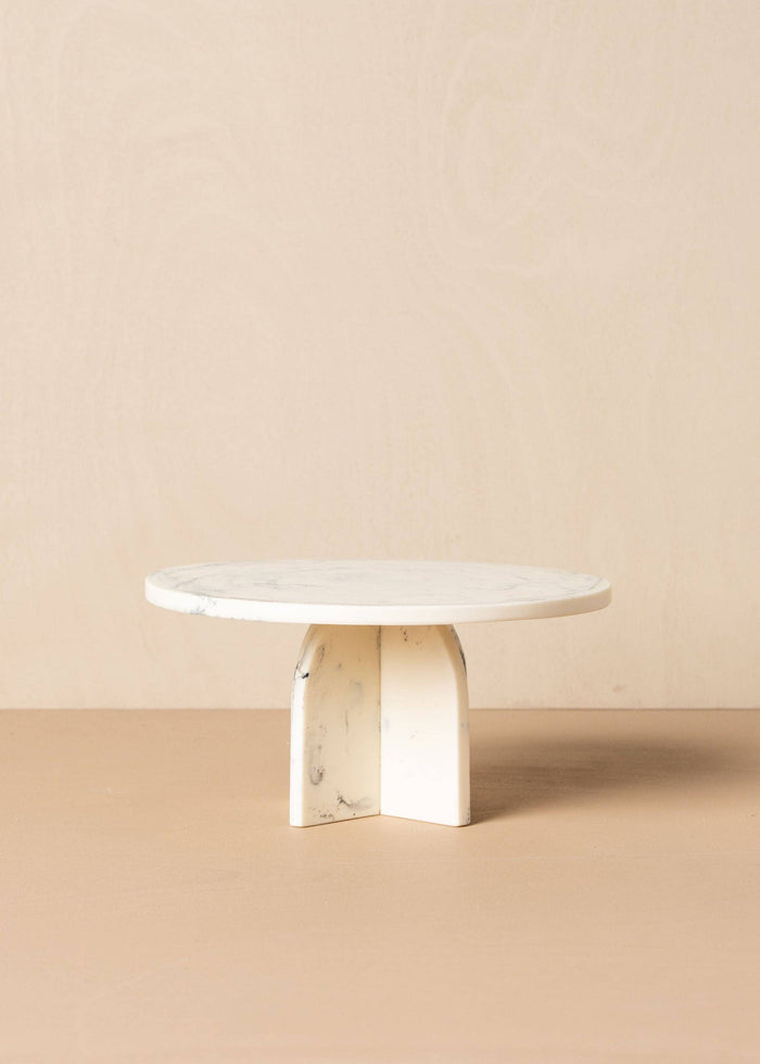 Flow Cake Stand