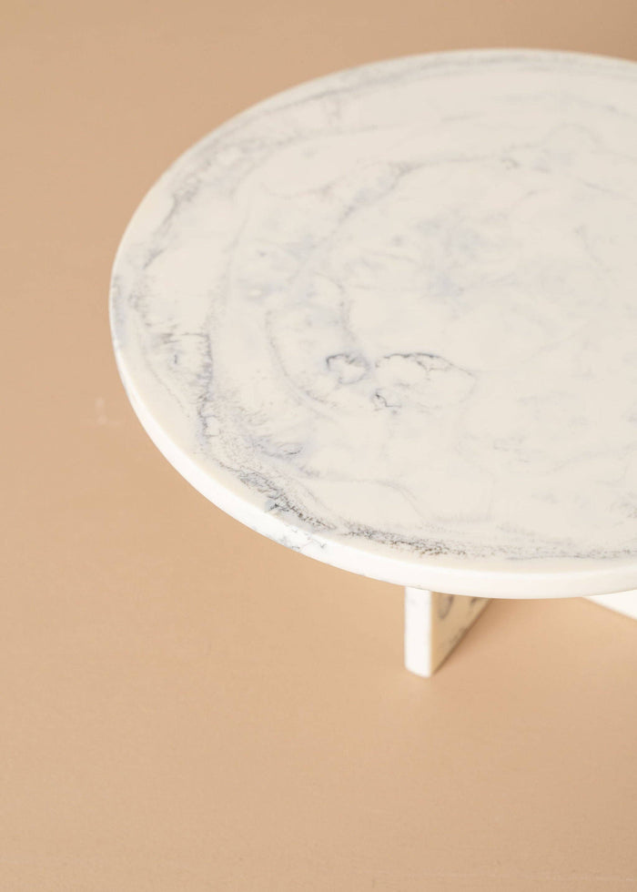 Flow Cake Stand