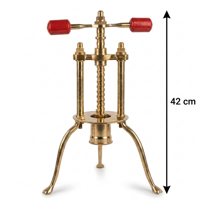Hallmark brass sevanazhi sevai maker small and big variants made in India
4150 grams