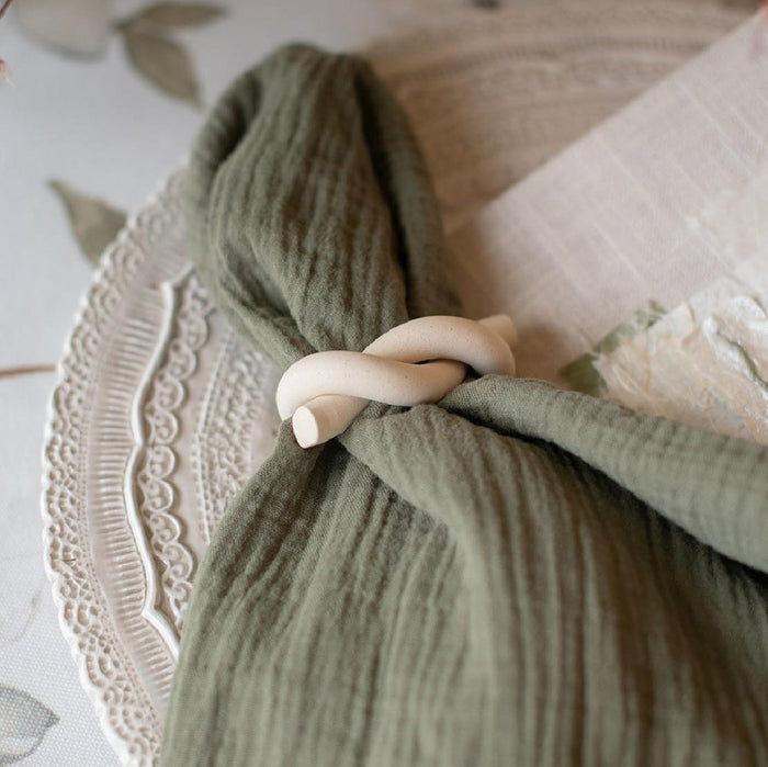Ivory Knot Napkin Ring, Set of 2