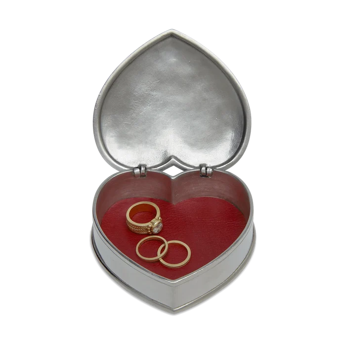Lidded Heart Box