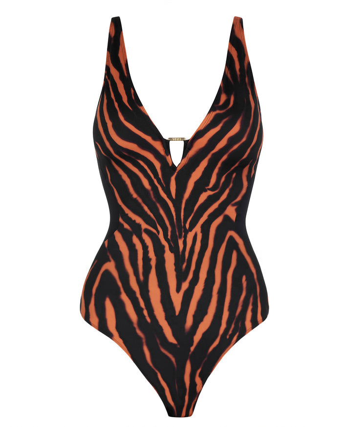 Outline image of Plungey Triangle - Contour Baked Clay Zebra/Black