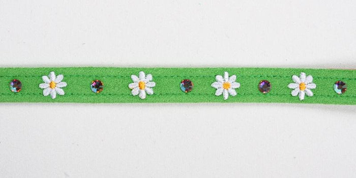 Small Daisies Collar