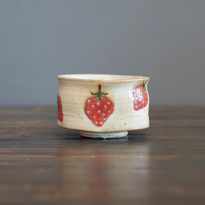 Strawberry Tea Bow #KB10