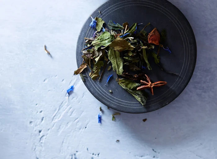 The White Wolf Tea Blend, Yellow Traveler Caddy