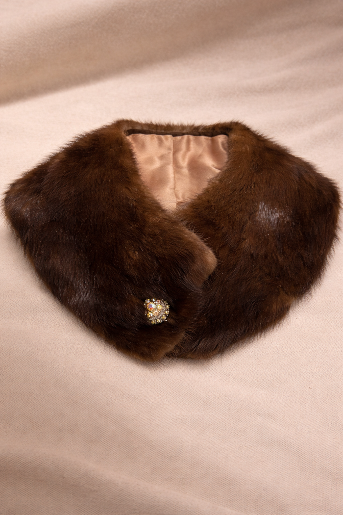 Vintage Mink Collar With Broch